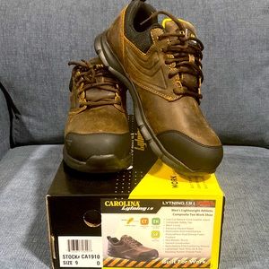Carolina Lytning 1.9 Men’s composite toe work boot. 9 D Brown. New in Box